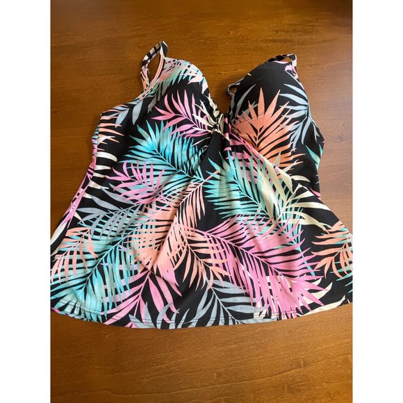 Island Escape Bahamas Printed Scorpio U-wire Tankini Swimtop - Picture 2 of 13